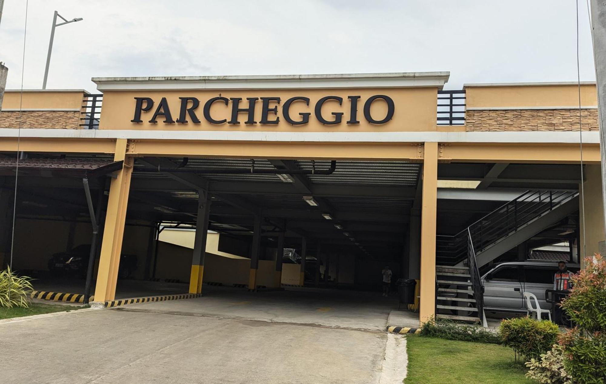 Reicondotel Arezzo Davao City Εξωτερικό φωτογραφία